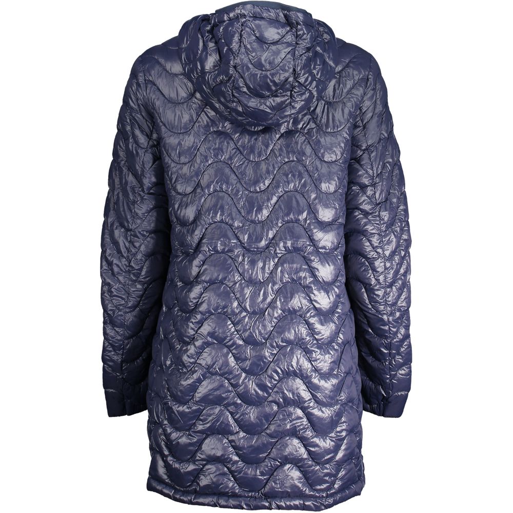 Blaue Polyamidjacken und -mäntel