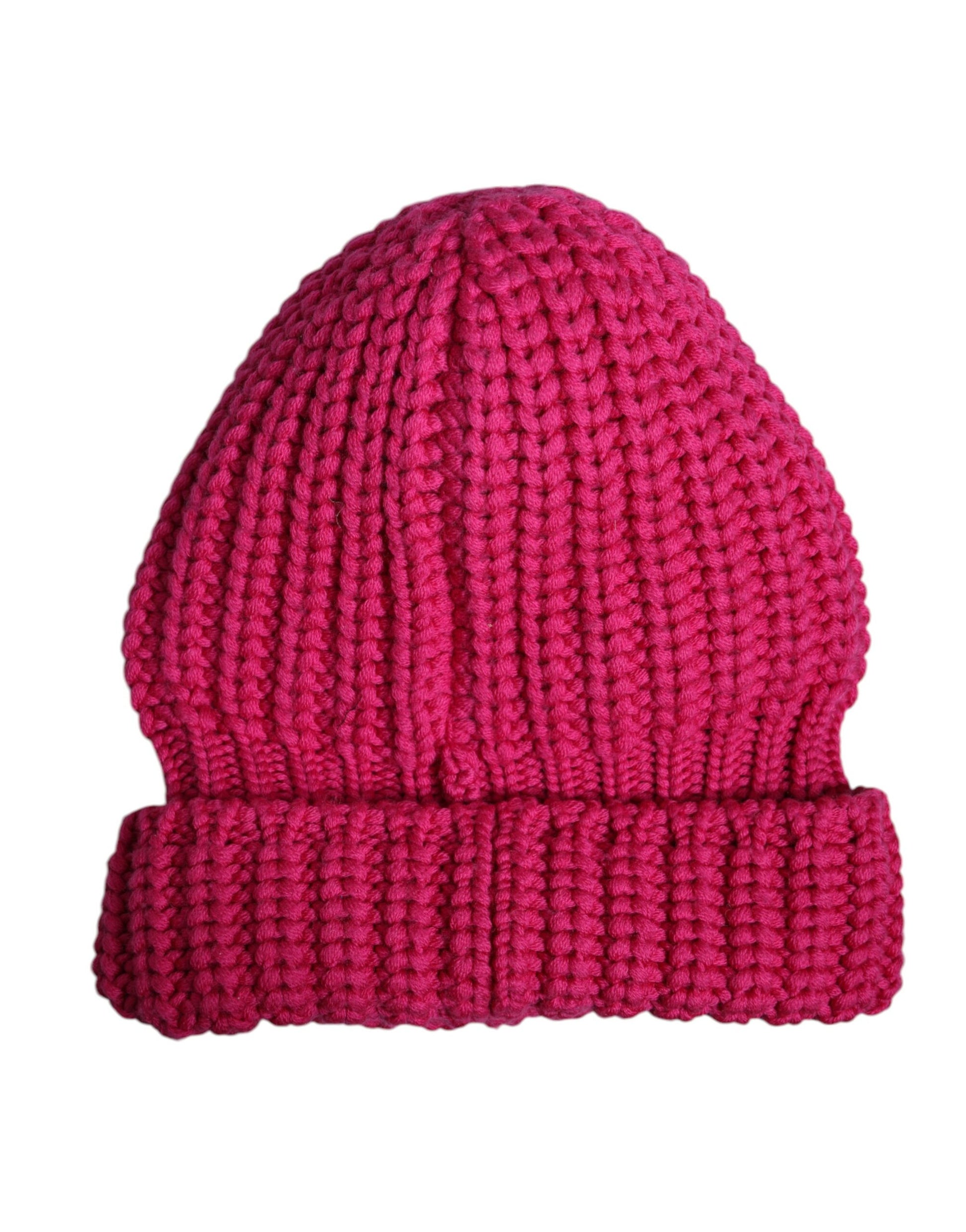 Rosa Wintermütze aus gestrickter Wolle