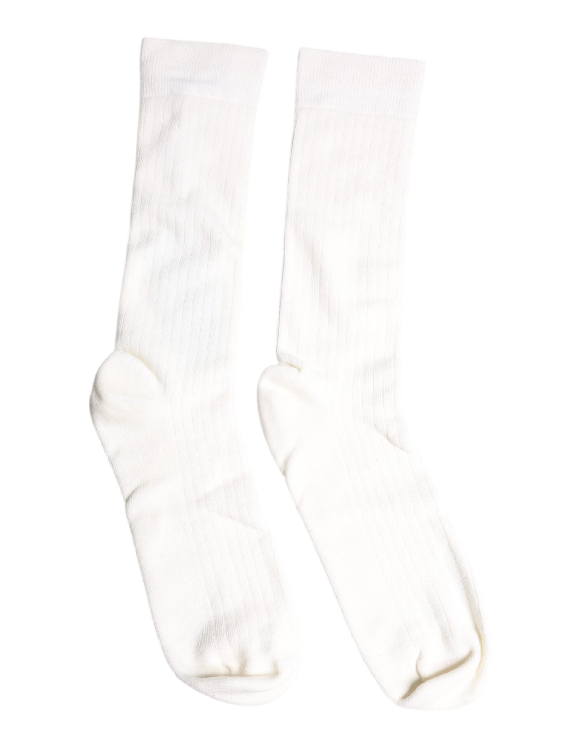 Weiße, einfarbige Herrensocken aus Baumwolle mit mittlerer Wade