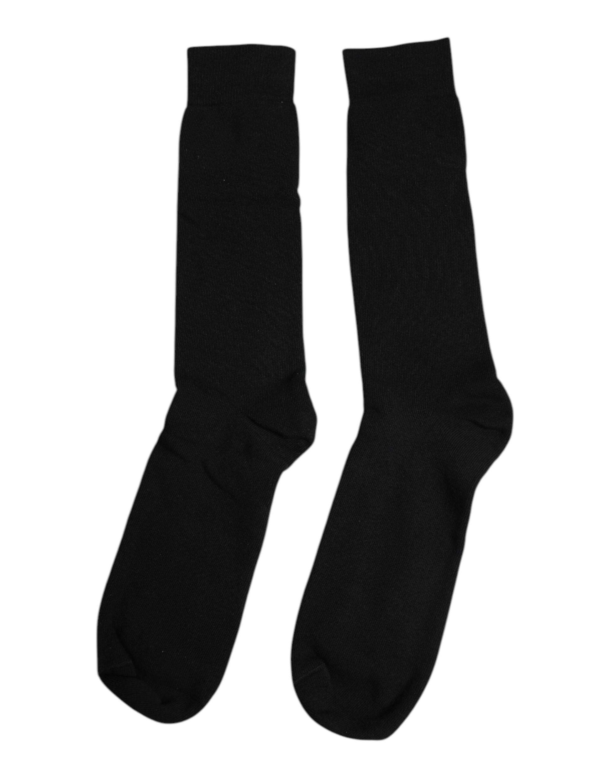 Schwarze, einfarbige Herrensocken aus Baumwolle mit mittlerer Wade