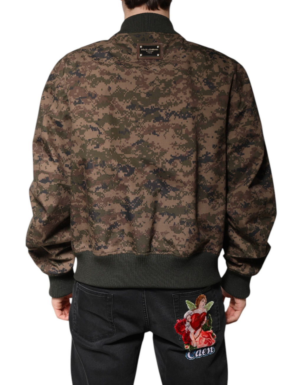 Braune Camouflage-Bomberjacke mit durchgehendem Reißverschluss