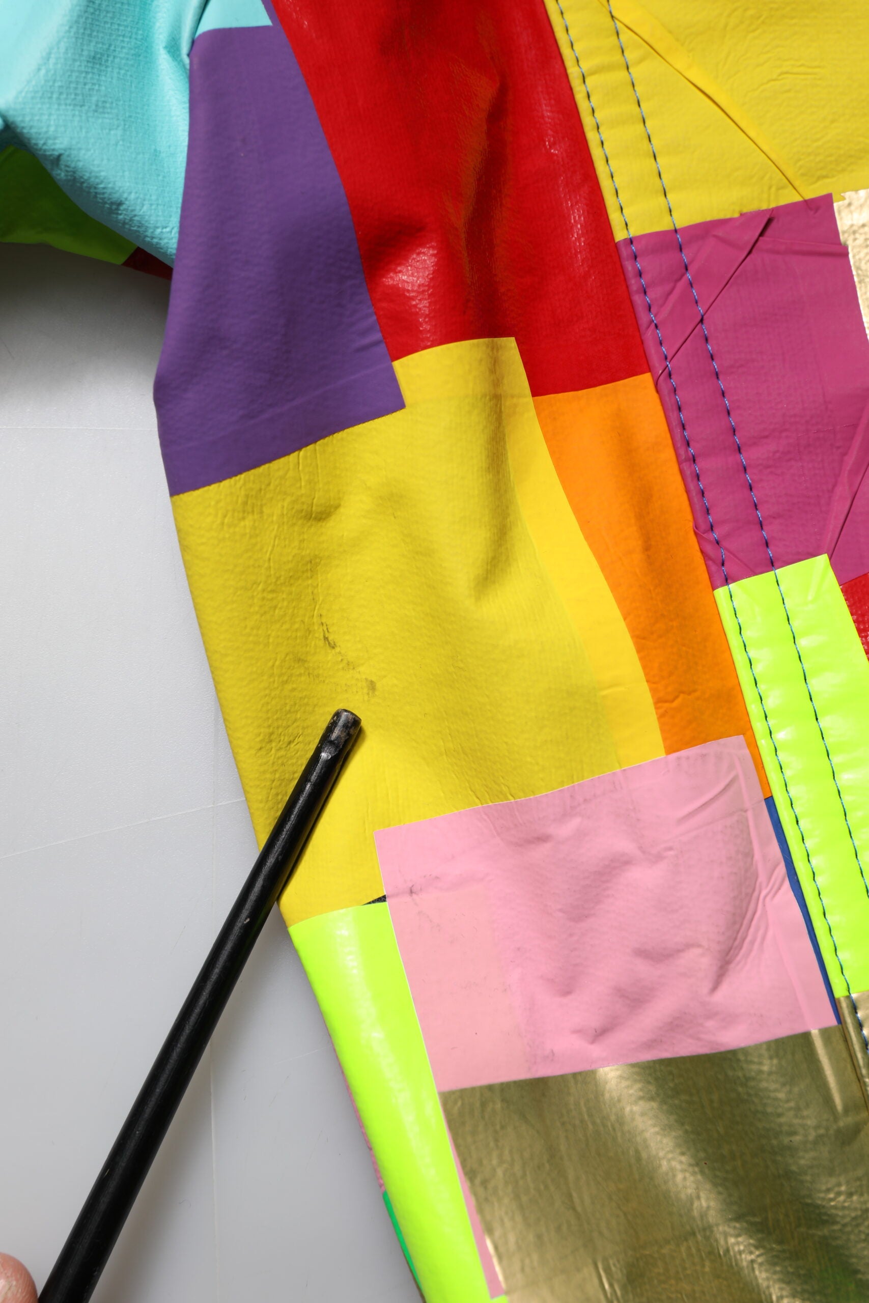 Mehrfarbige Herren-Bikerjacke aus Baumwolle mit durchgehendem Reißverschluss