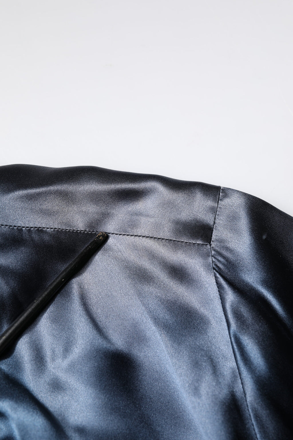 Blaue, einfarbige Seidenjacke für Herren