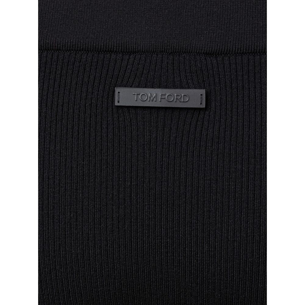 Schwarzes Kaschmir-Midikleid