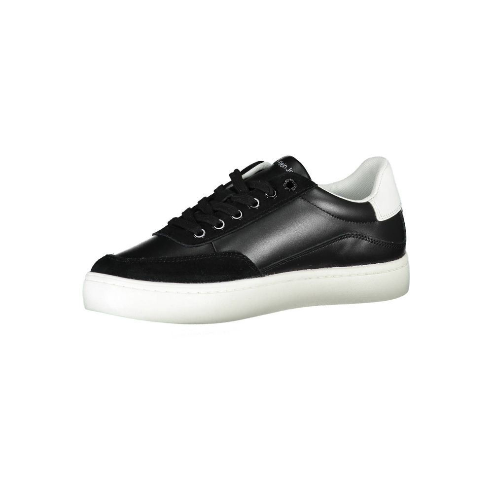 Elegante schwarze Schnür-Sneaker mit Kontrastdetails