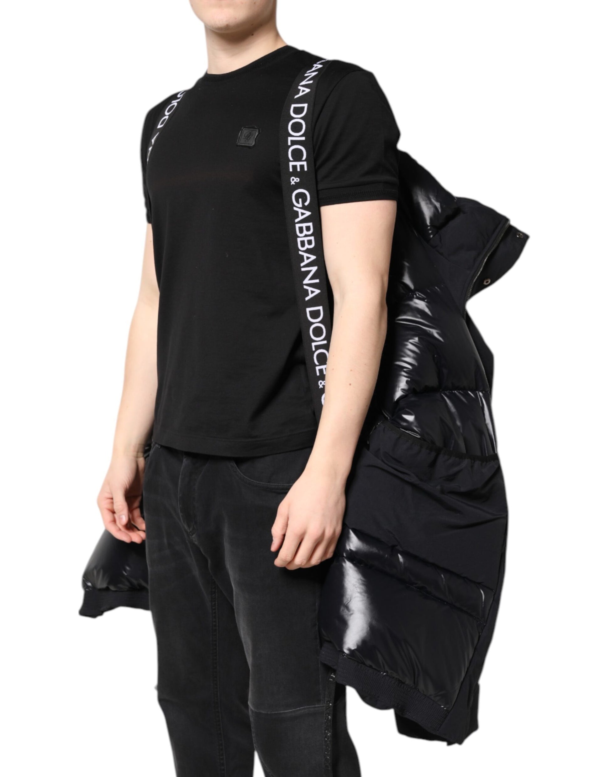 Schwarze Nylon-Parkajacke mit durchgehendem Reißverschluss und Kapuze