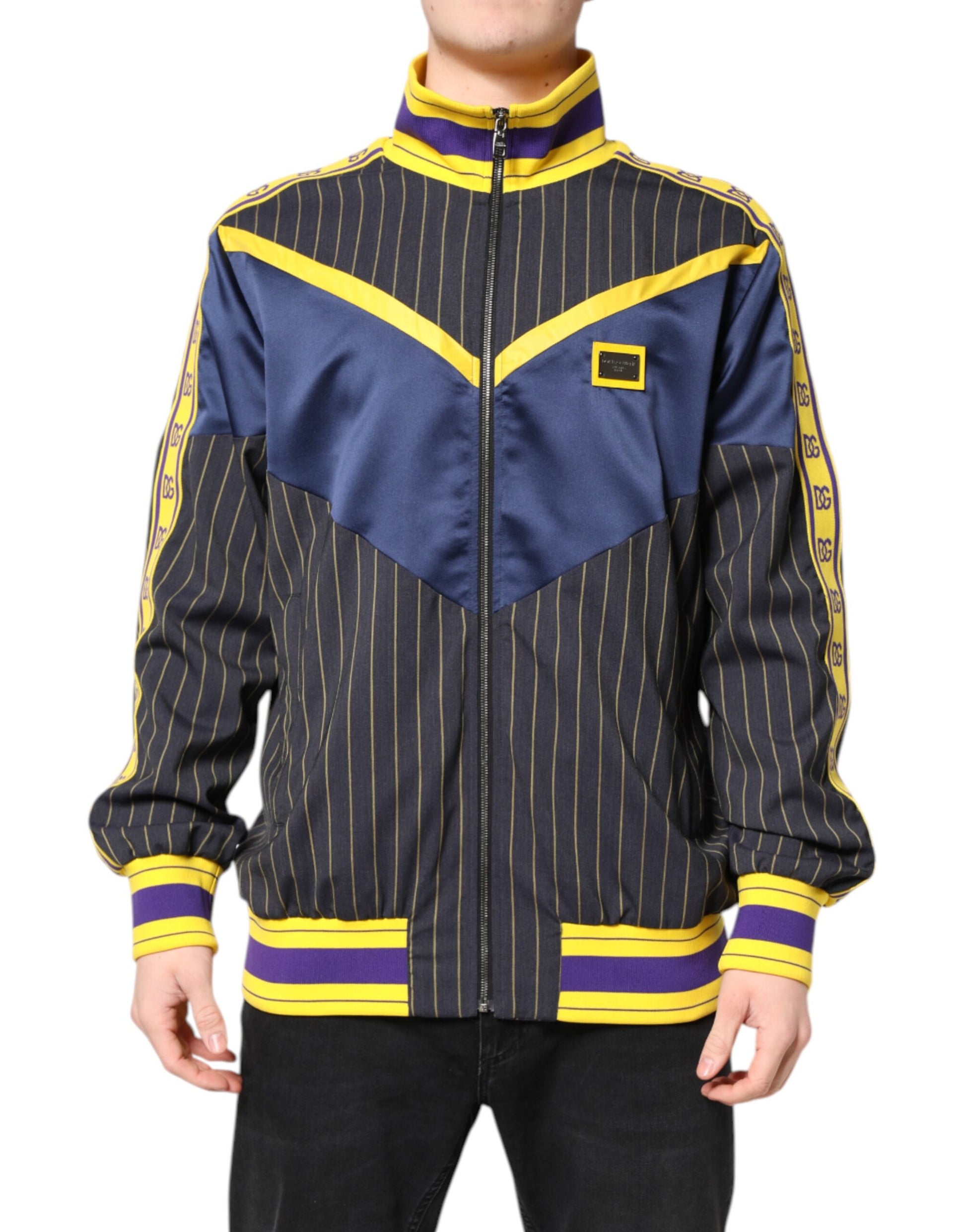 Schwarze Bomberjacke mit durchgehendem Reißverschluss und gestreiftem Logo