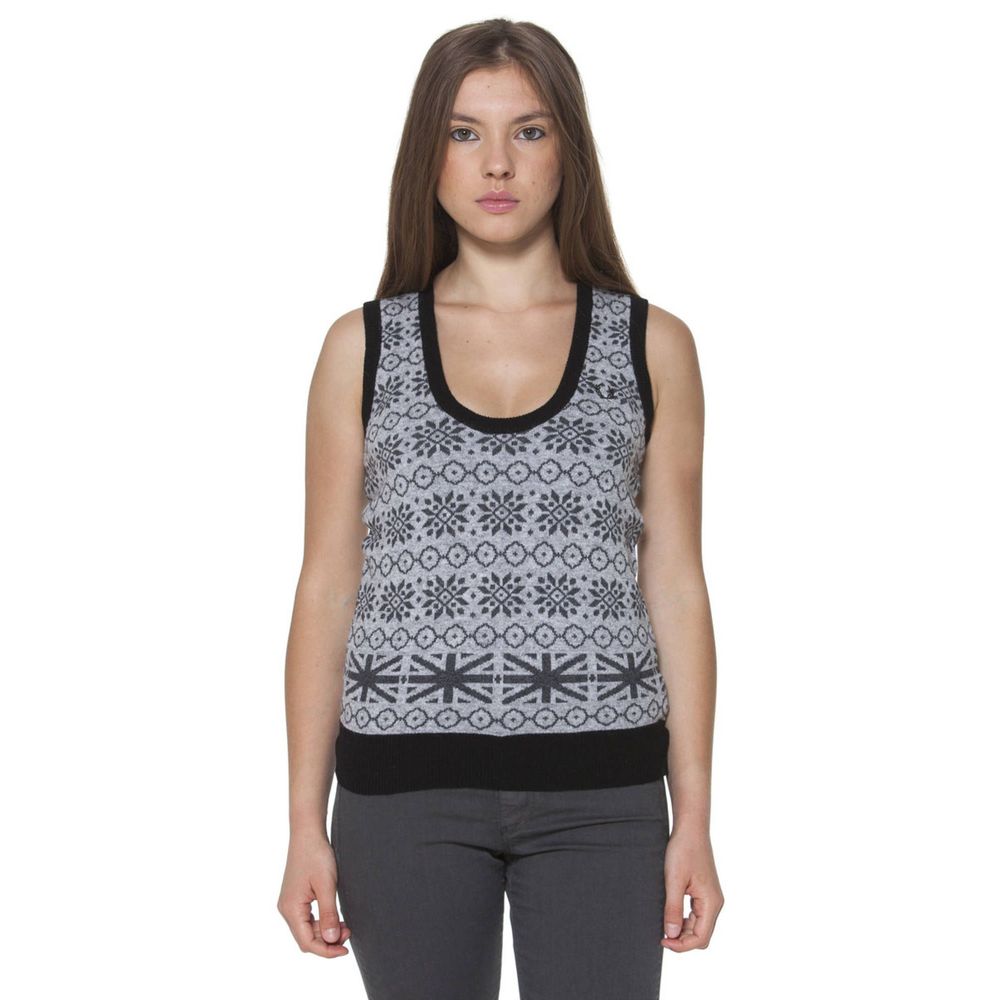 Grauer Wollpullover