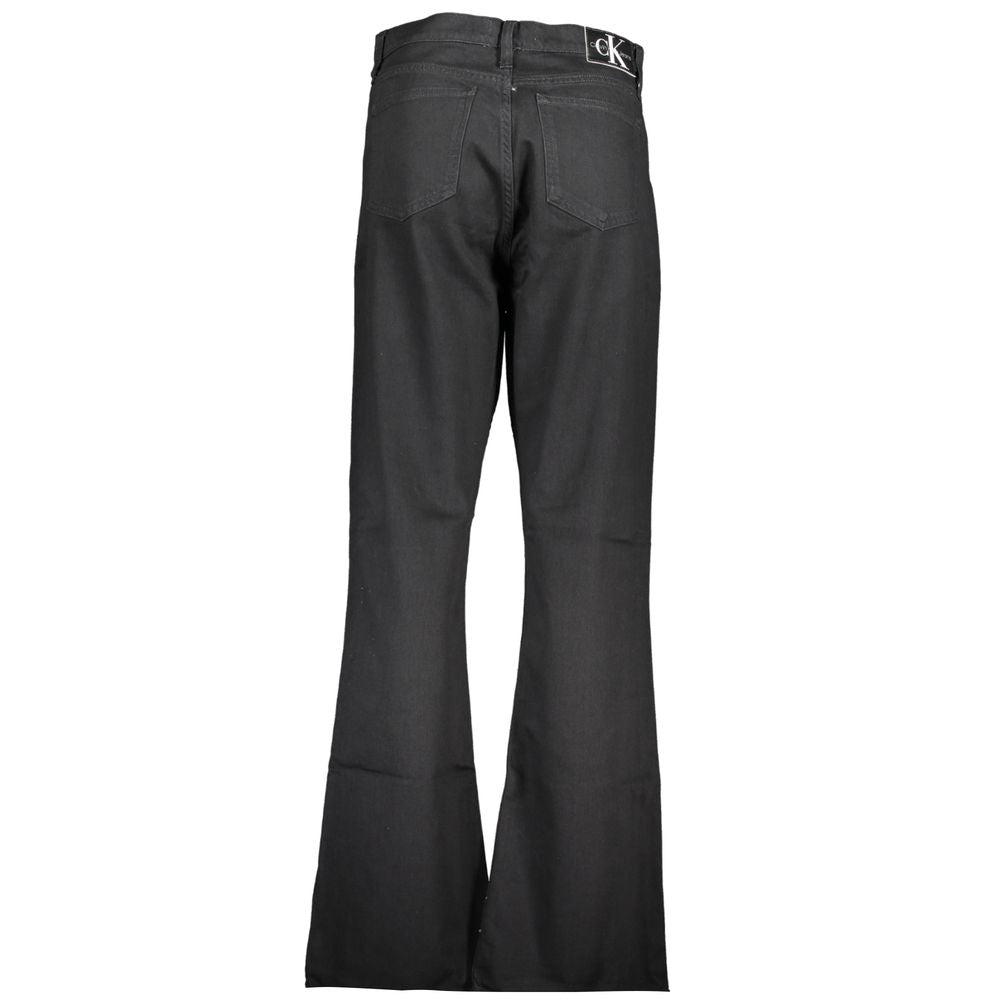 Eleganter schwarzer Bio-Bootcut-Denim