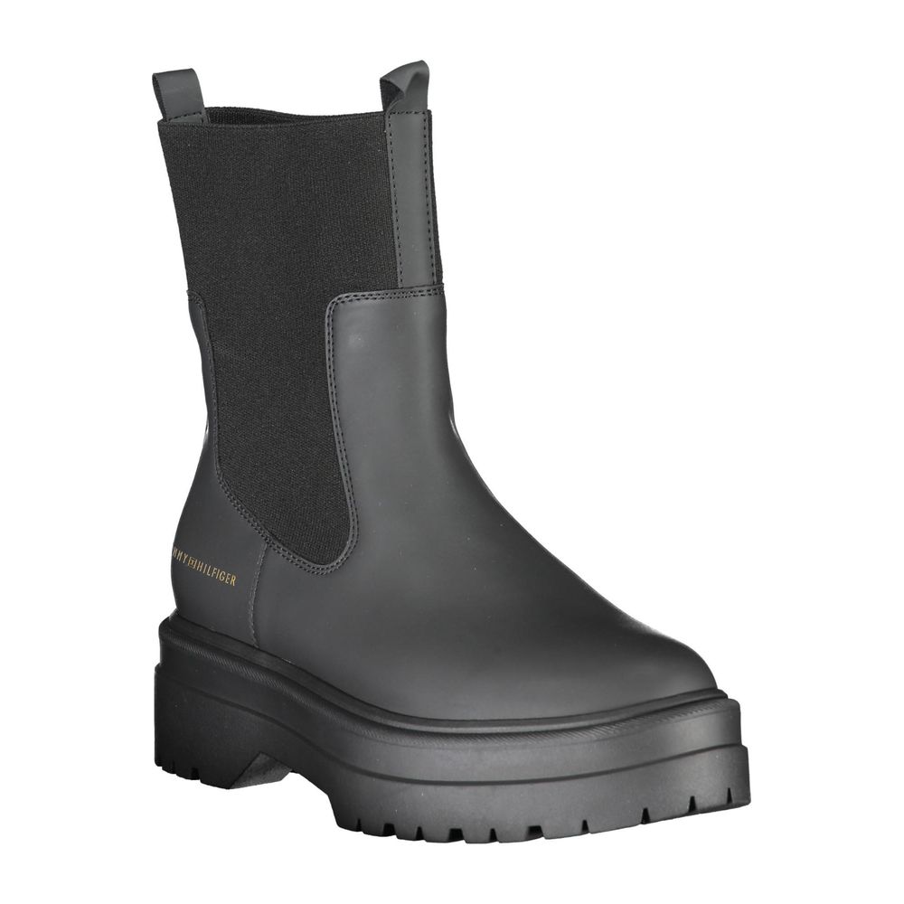 Elegante Stiefelette mit Kontrastdetails