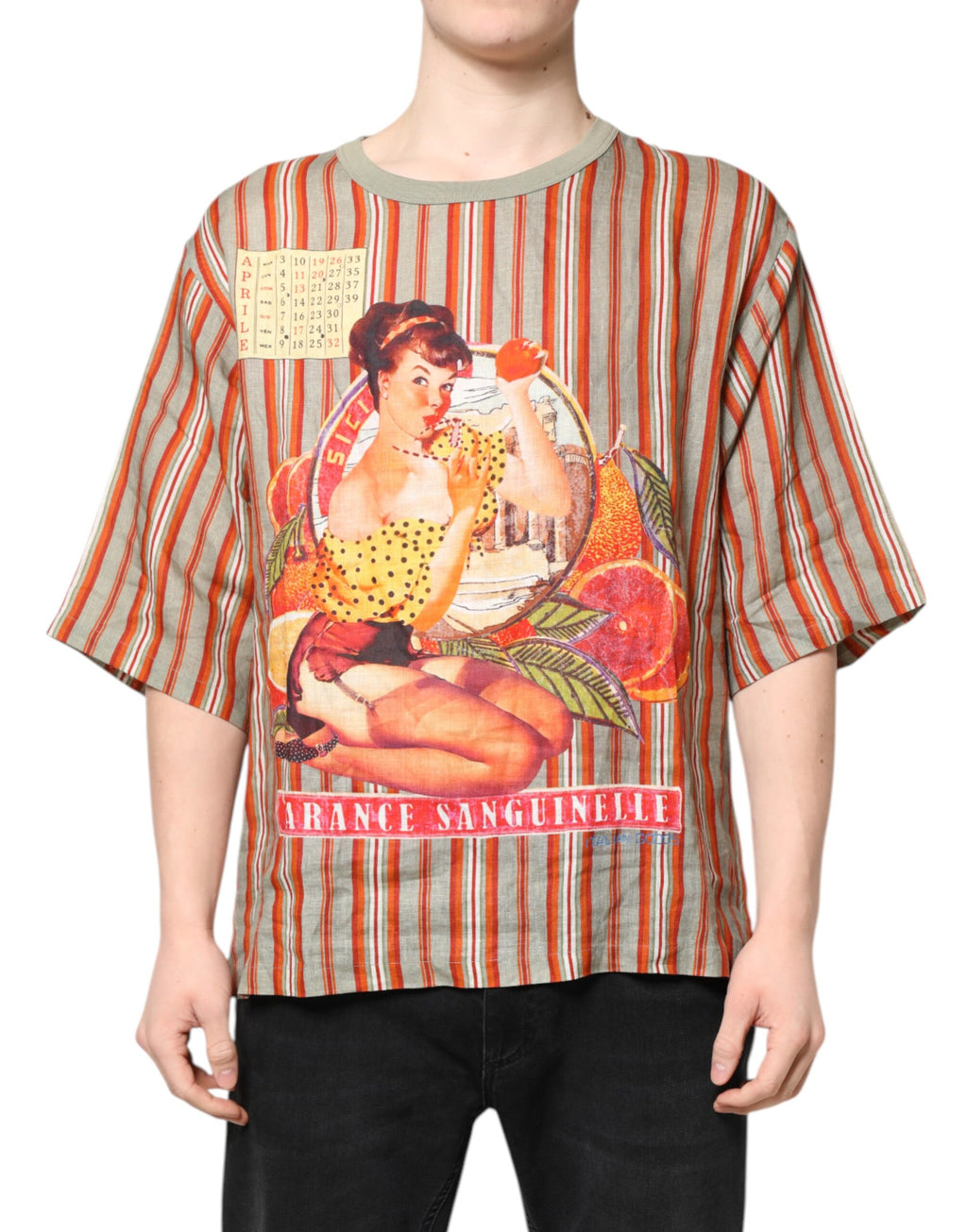 Mehrfarbig gestreiftes grafisches Leinen-T-Shirt mit Rundhalsausschnitt