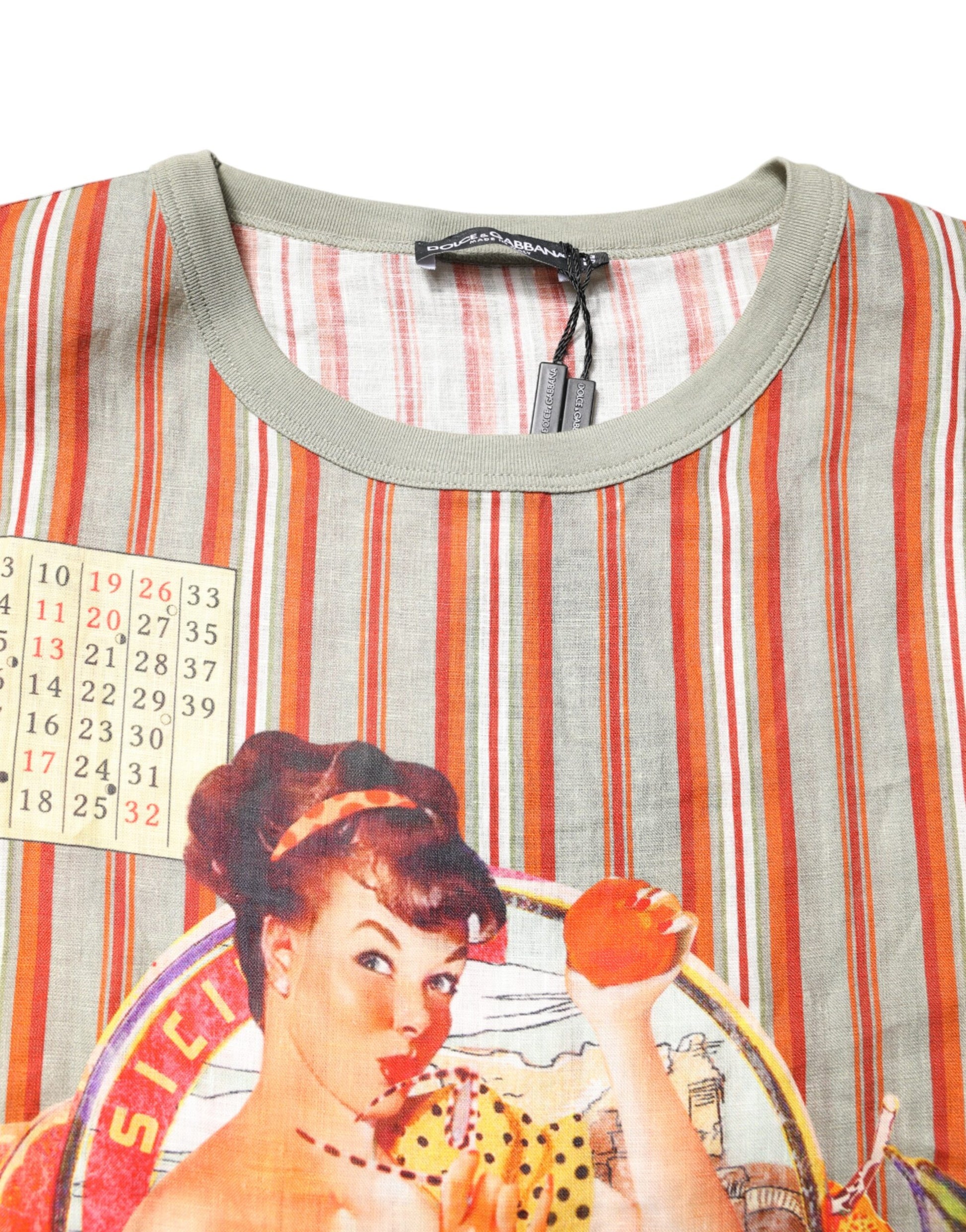 Mehrfarbig gestreiftes grafisches Leinen-T-Shirt mit Rundhalsausschnitt