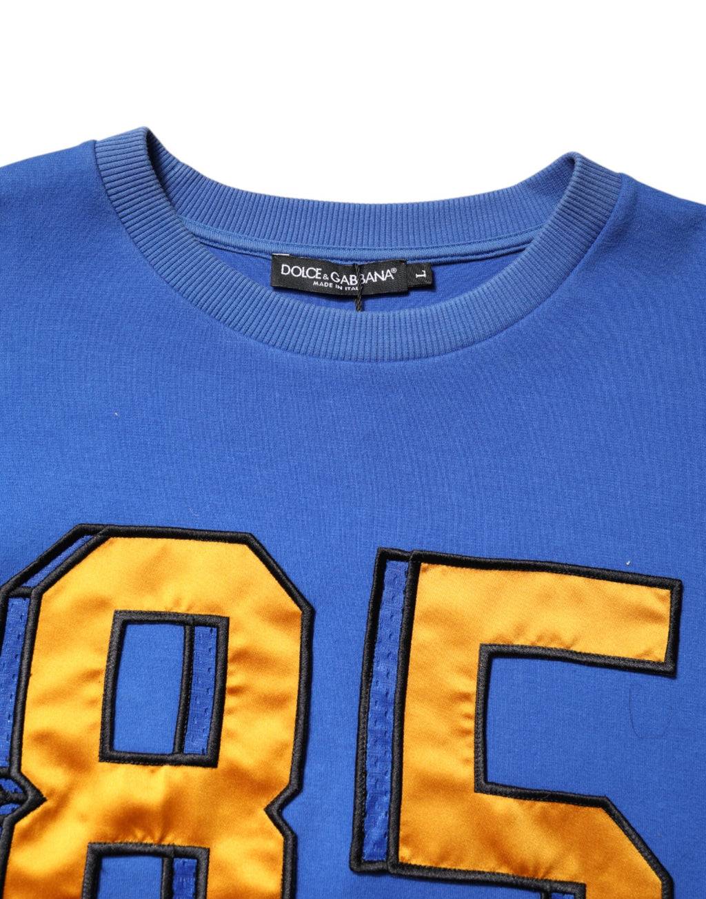 Blaues, bedrucktes, kurzes T-Shirt aus Baumwolle mit Rundhalsausschnitt