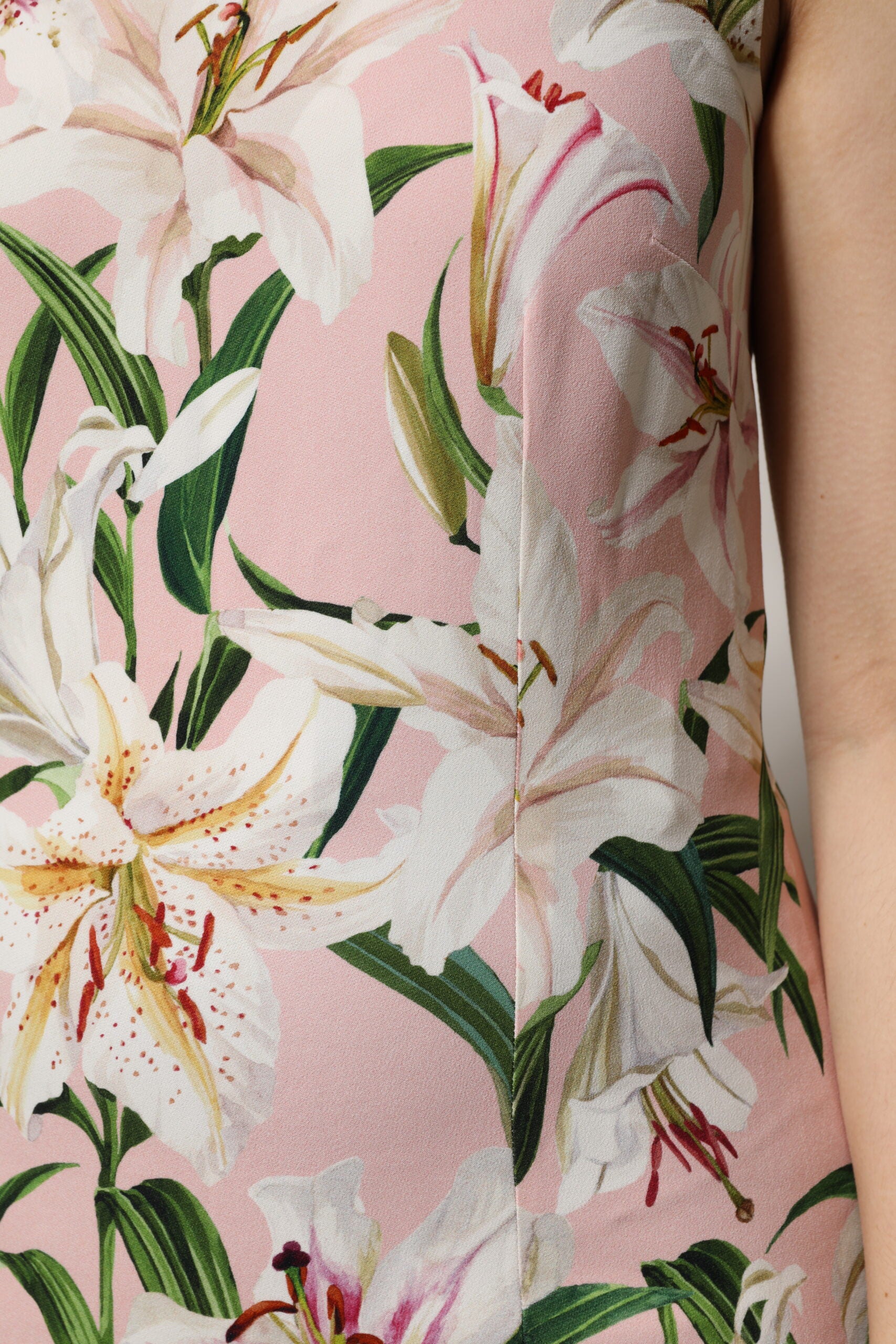 Mehrfarbiges Tanktop mit Rundhalsausschnitt und Blumenmuster