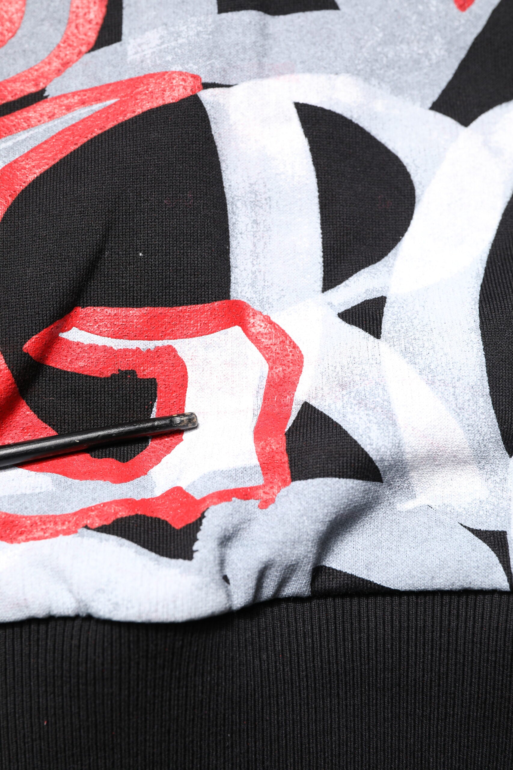 Mehrfarbiger Pullover mit Rundhalsausschnitt und Logo-Monogramm