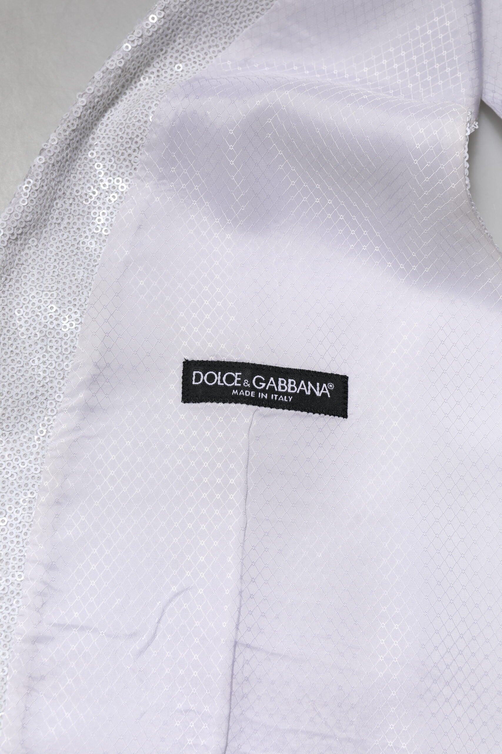 Weiße Weste mit Pailletten für formelle Anlässe