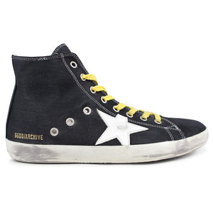 Schwarzer Canvas-Sneaker