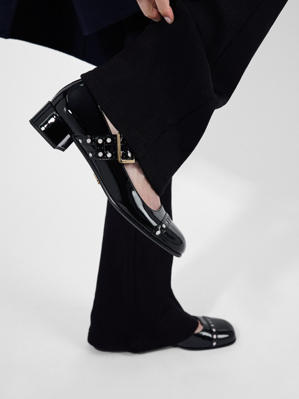 Schwarze Mary Jane-Pumps aus Lackleder