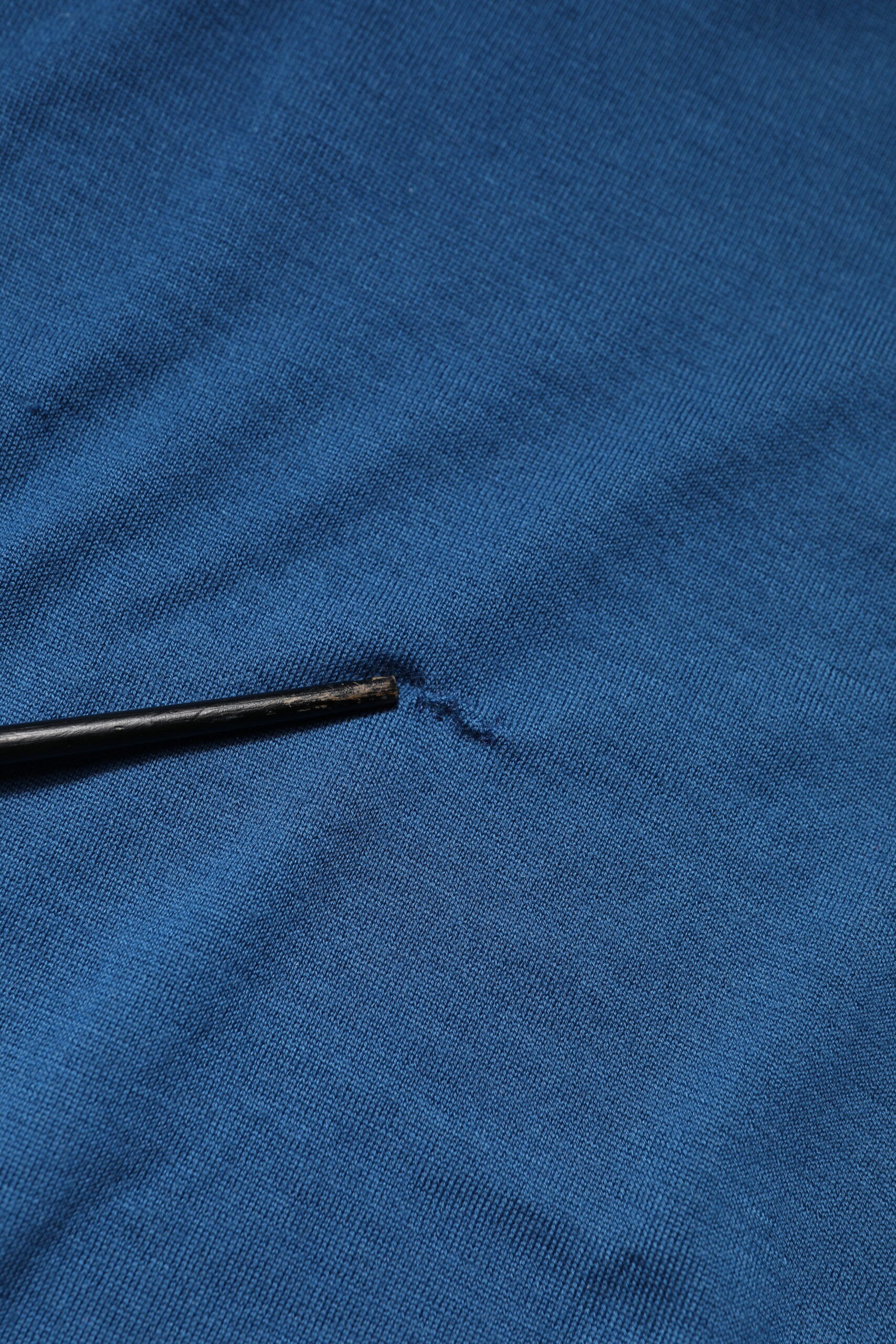 Dolce & Gabbana Blue Cashmere Crew Neck Sweatshirt Sweater