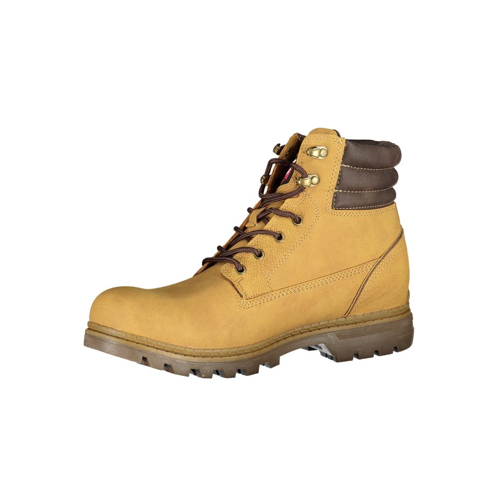 Trendige gelbe Schnürstiefel