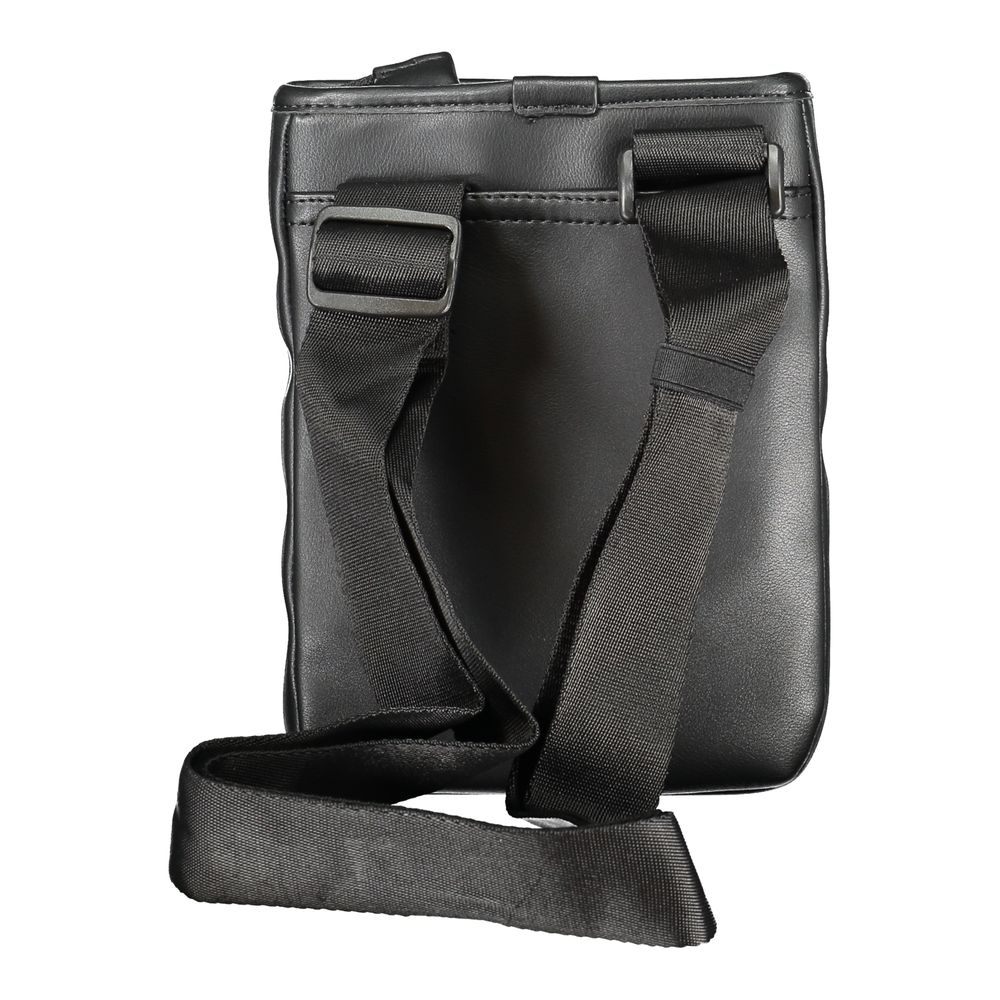 Schwarze Umhängetasche aus Polyethylen