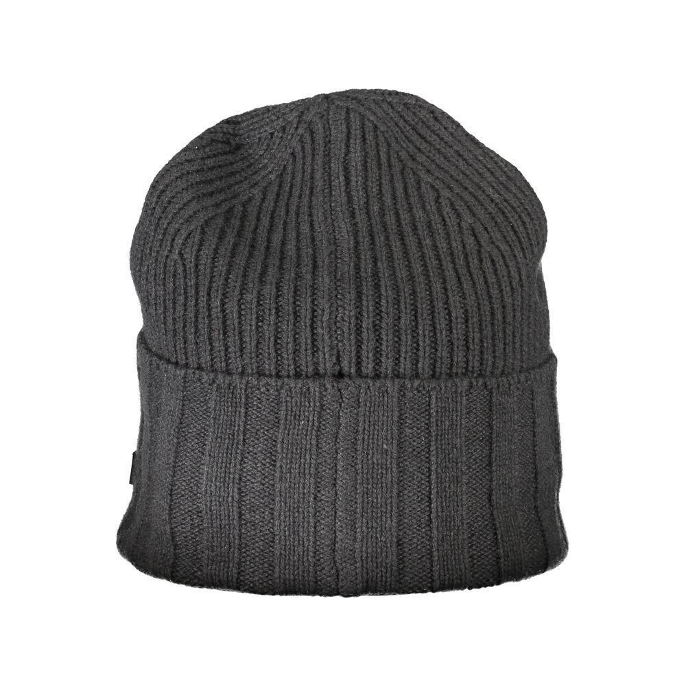 Eleganter grauer Hut mit Kontrastdetails