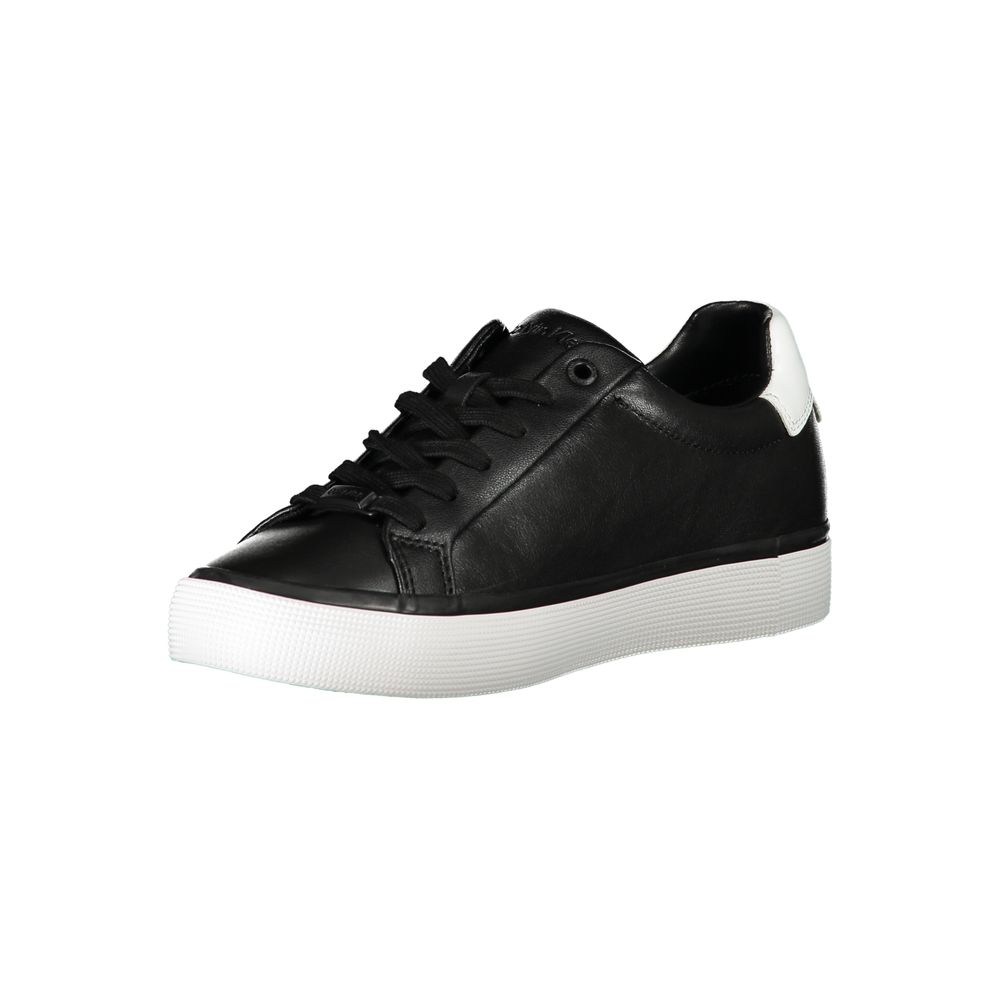 Schicke Sport-Sneaker mit Schnürung und Kontrastdetails