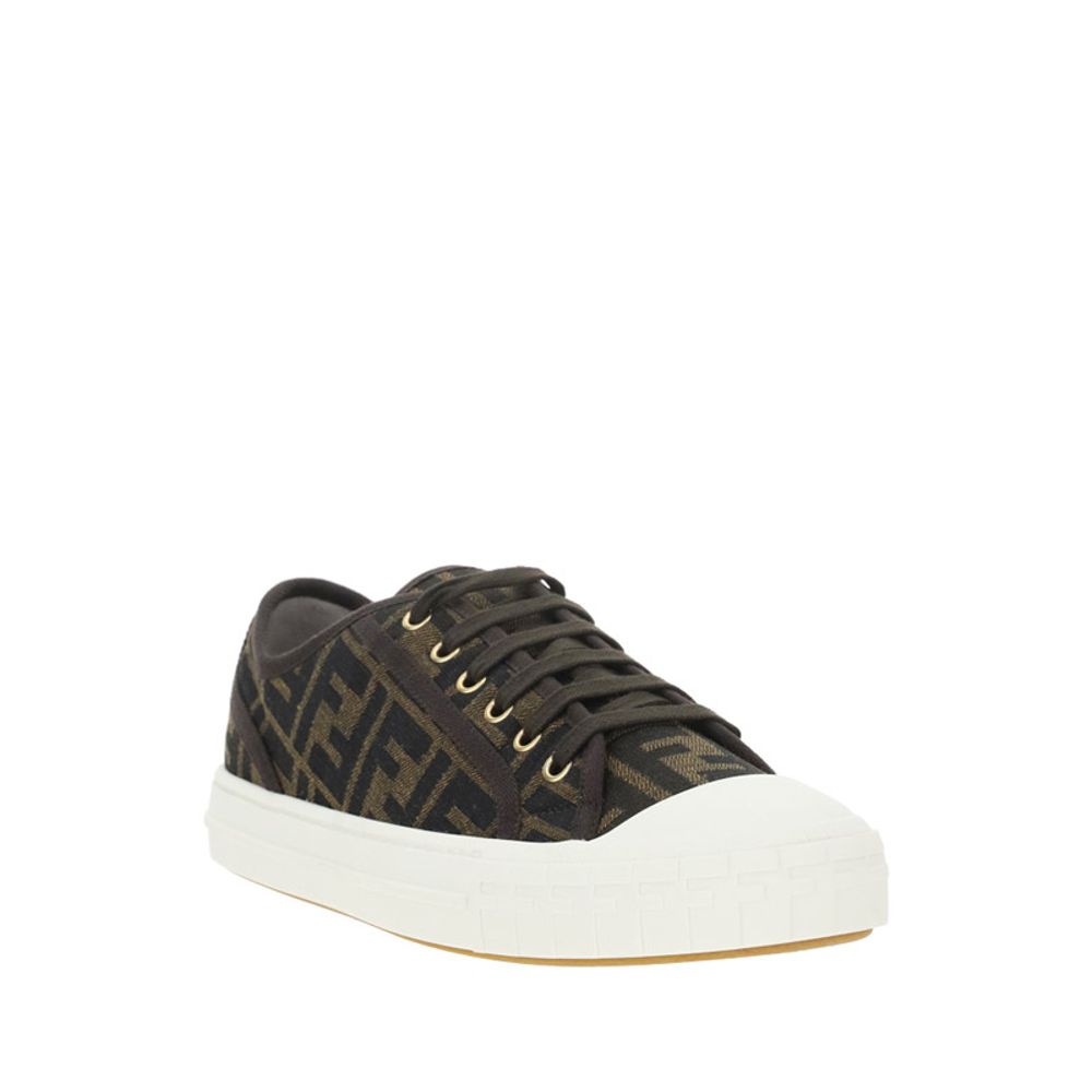 Monochrome Turnschuhe