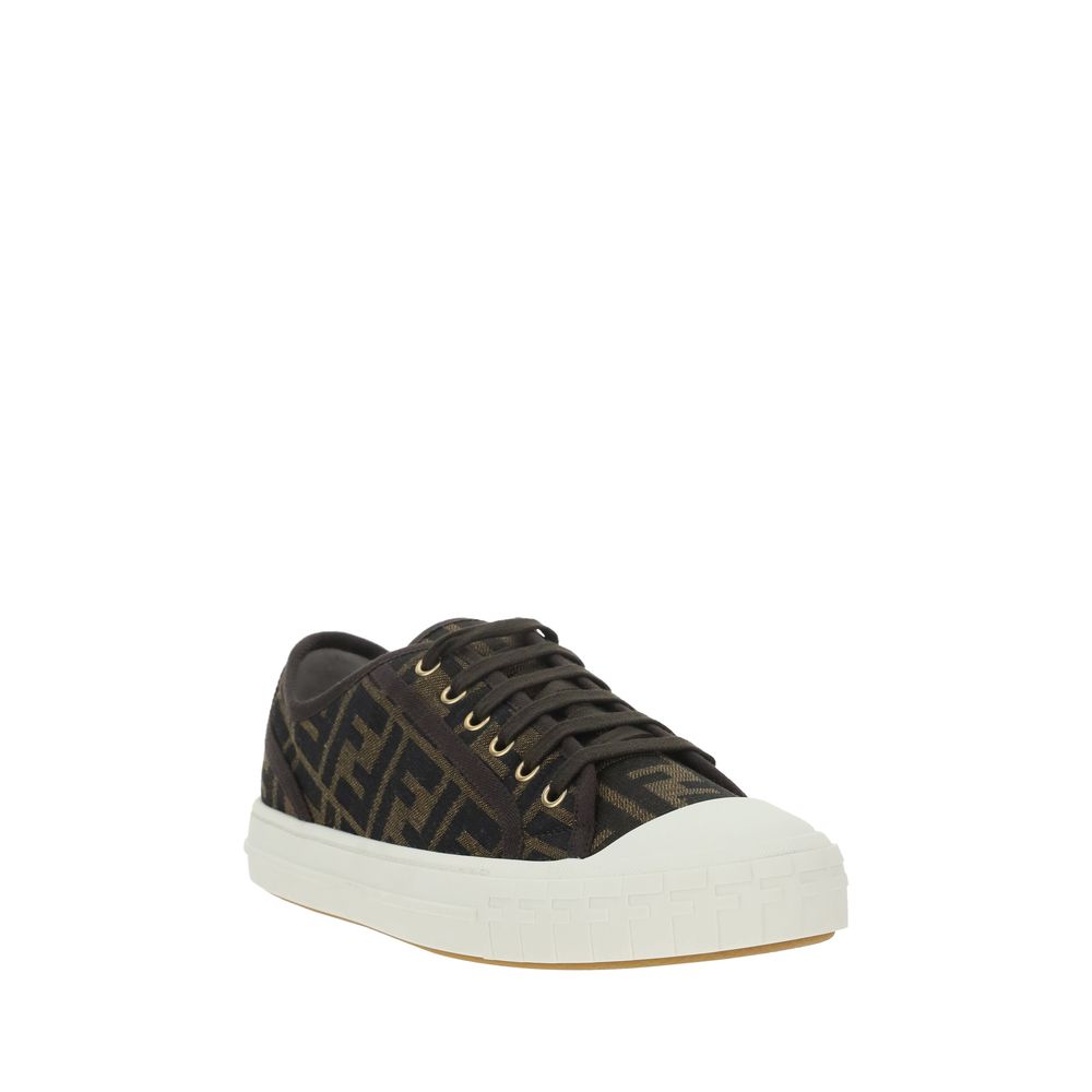 Monochrome Turnschuhe