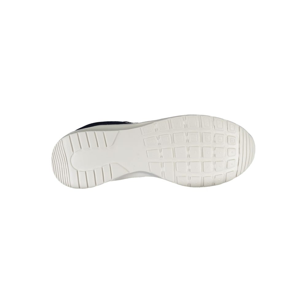 Sportliche Sneakers mit gestickten Details