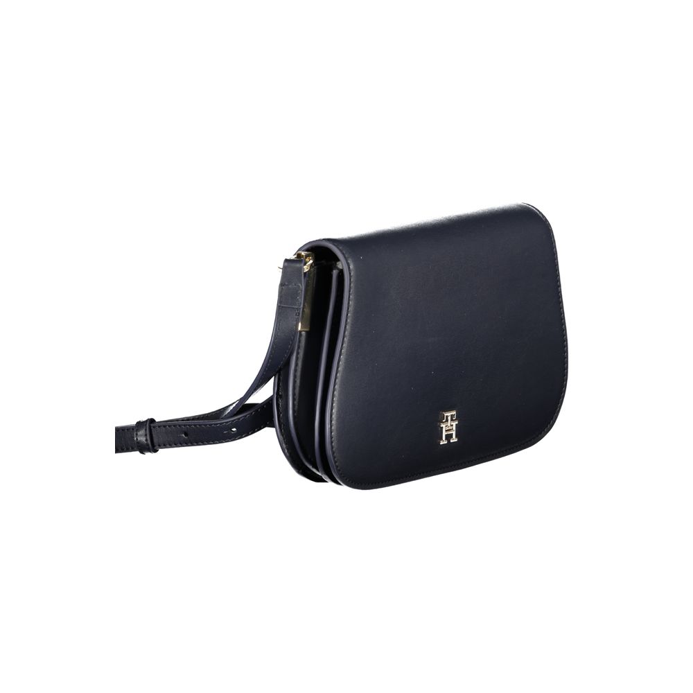 Blaue Handtasche aus Polyethylen