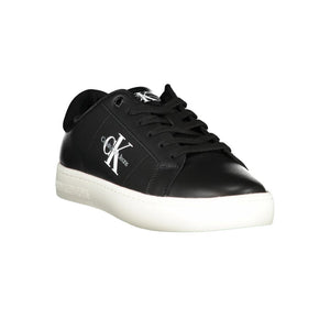 Umweltbewusste Sneaker mit charakteristischem Stil