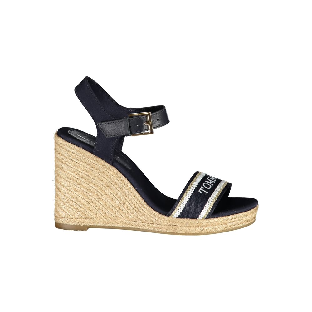 Blaue Polyester-Sandale