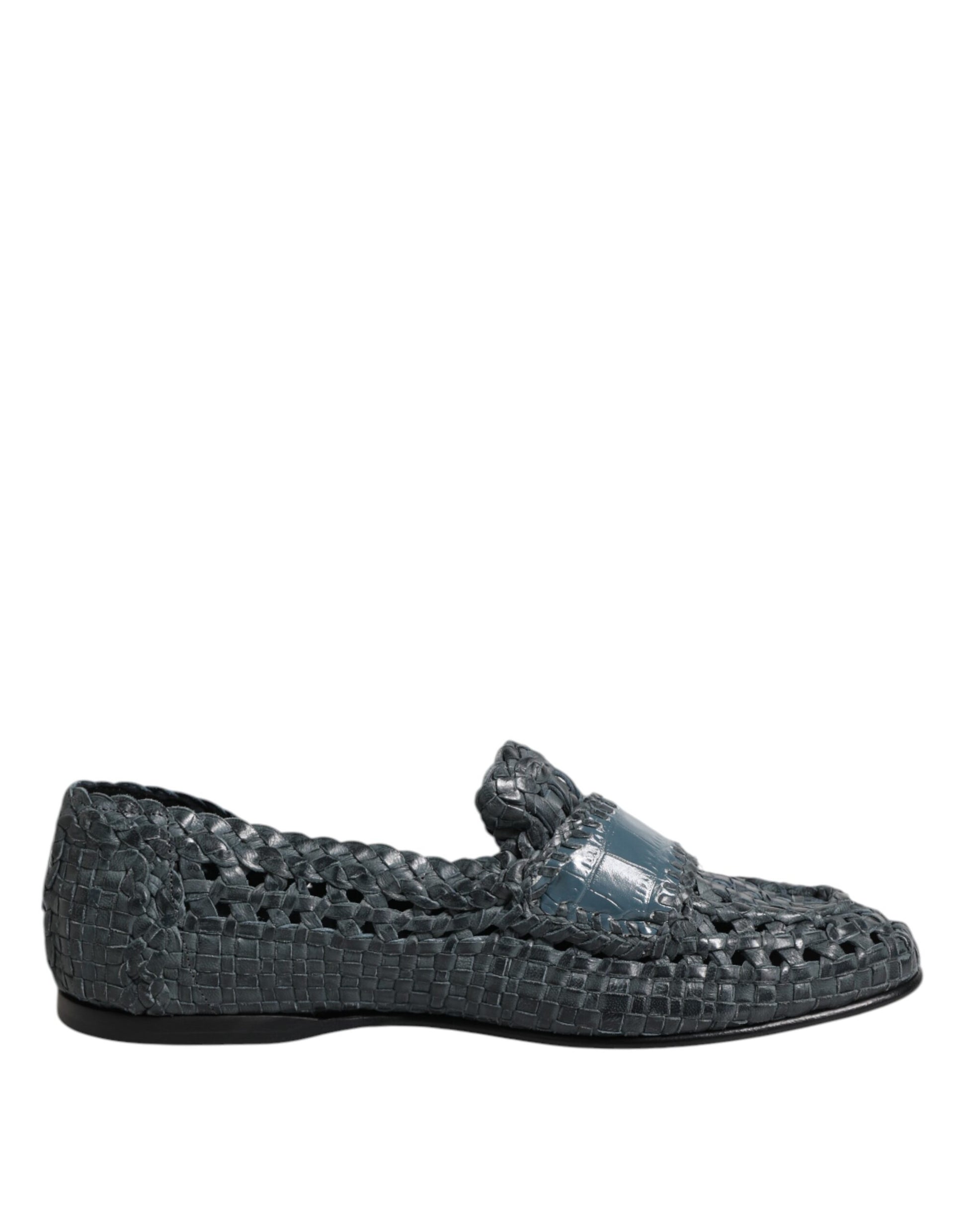 Blaue Slipper aus gewebtem Leder