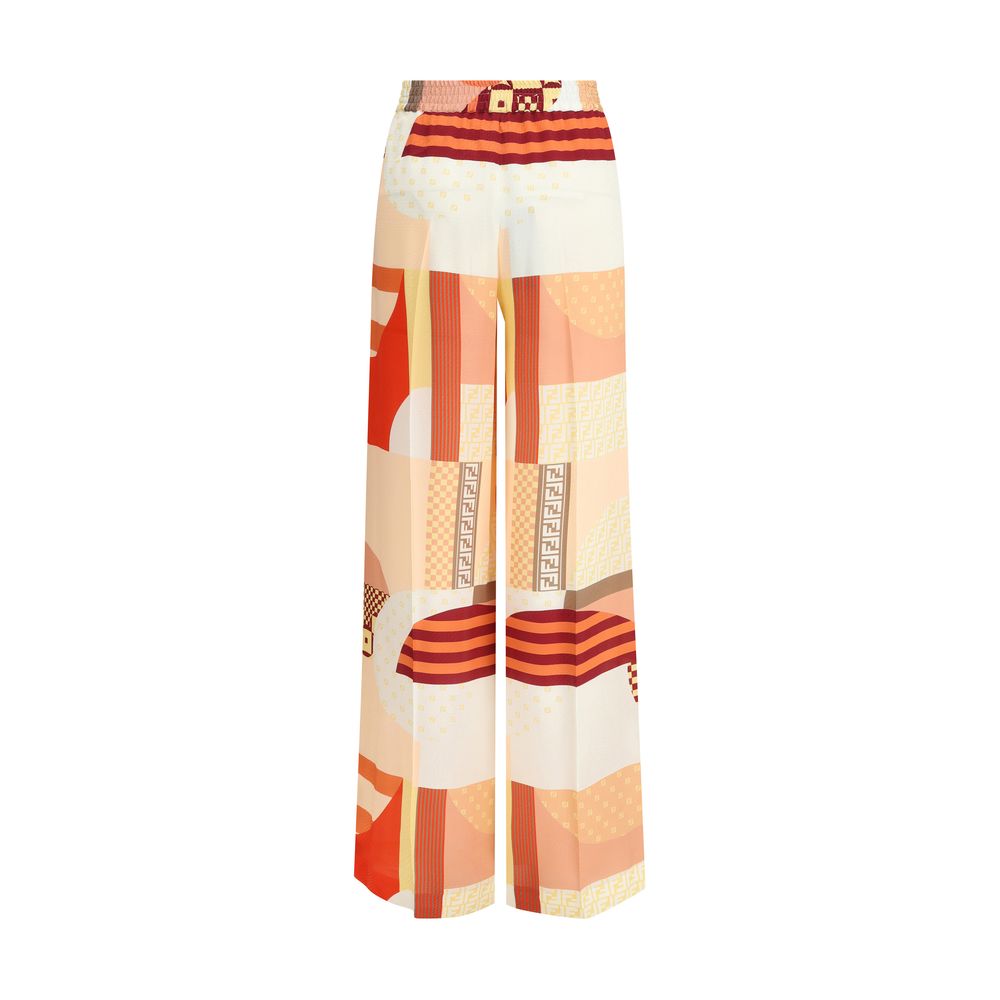 Hose aus Seidenkrepp mit Patchwork-Print