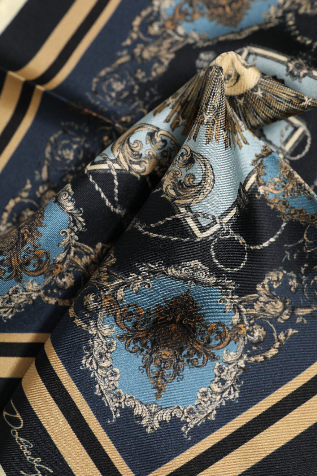 Mehrfarbiger quadratischer Foulard-Schal aus Kaschmir für Herren