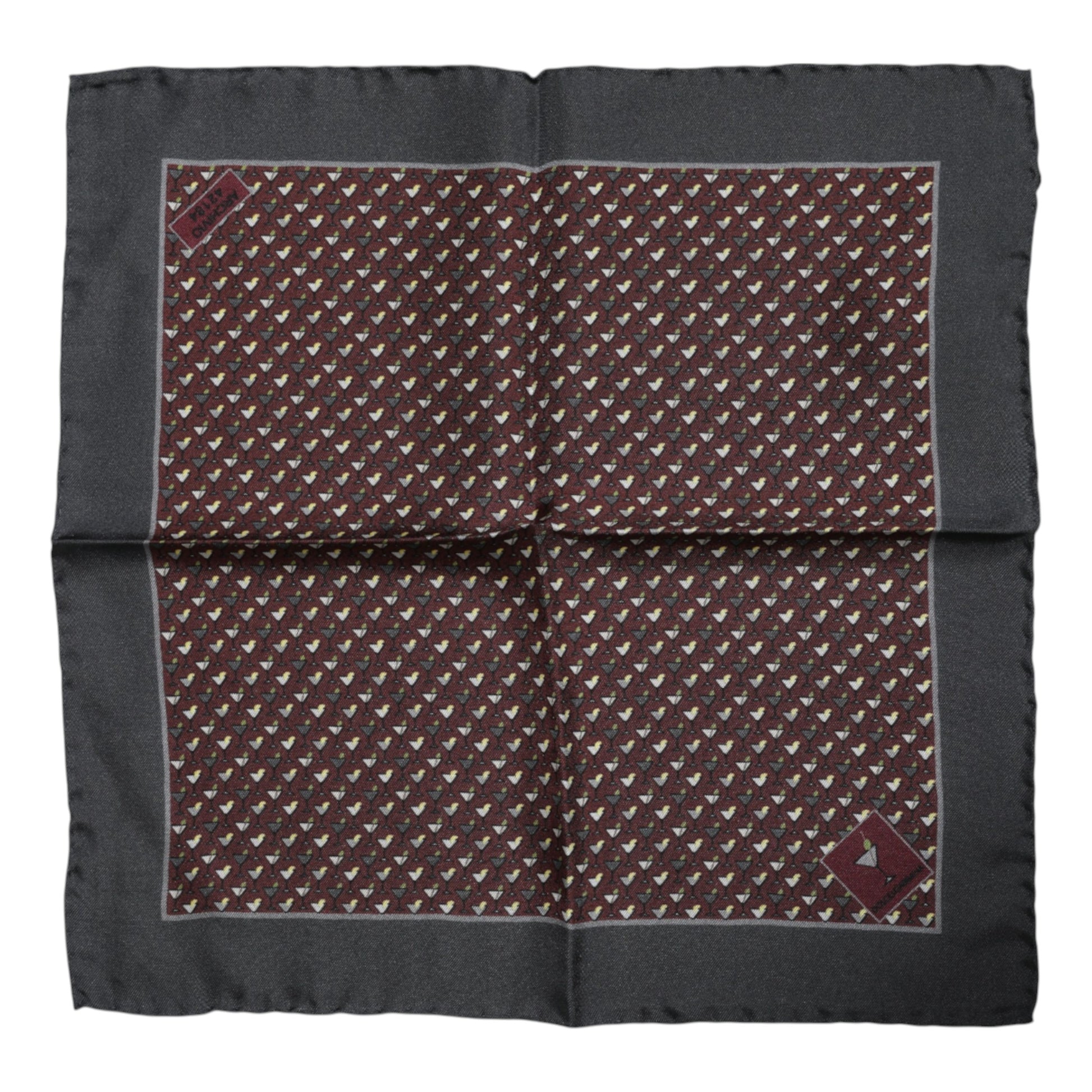 Kastanienbrauner quadratischer Foulard aus Cocktailseide