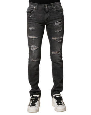 Schwarze, verwaschene Slim Fit Jeans aus zerschlissenem Denim