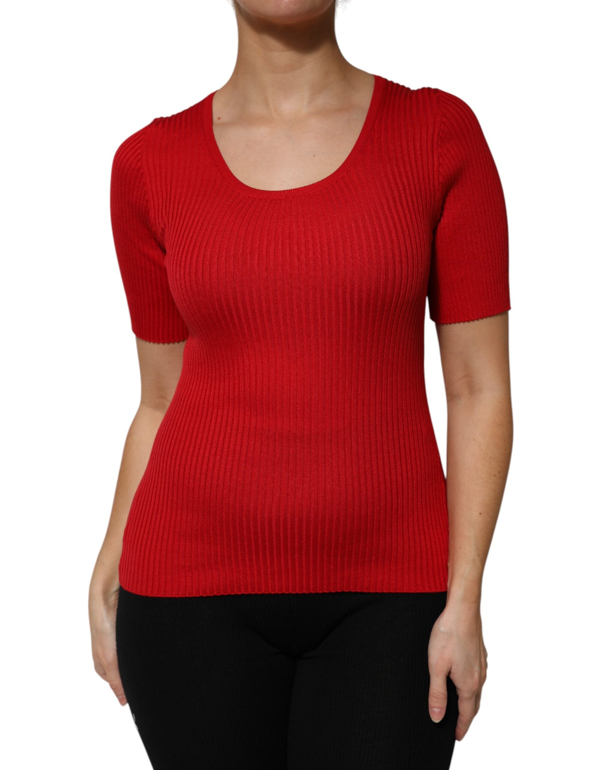 Rotes Pullover-Oberteil mit Rundhalsausschnitt und kurzen Ärmeln