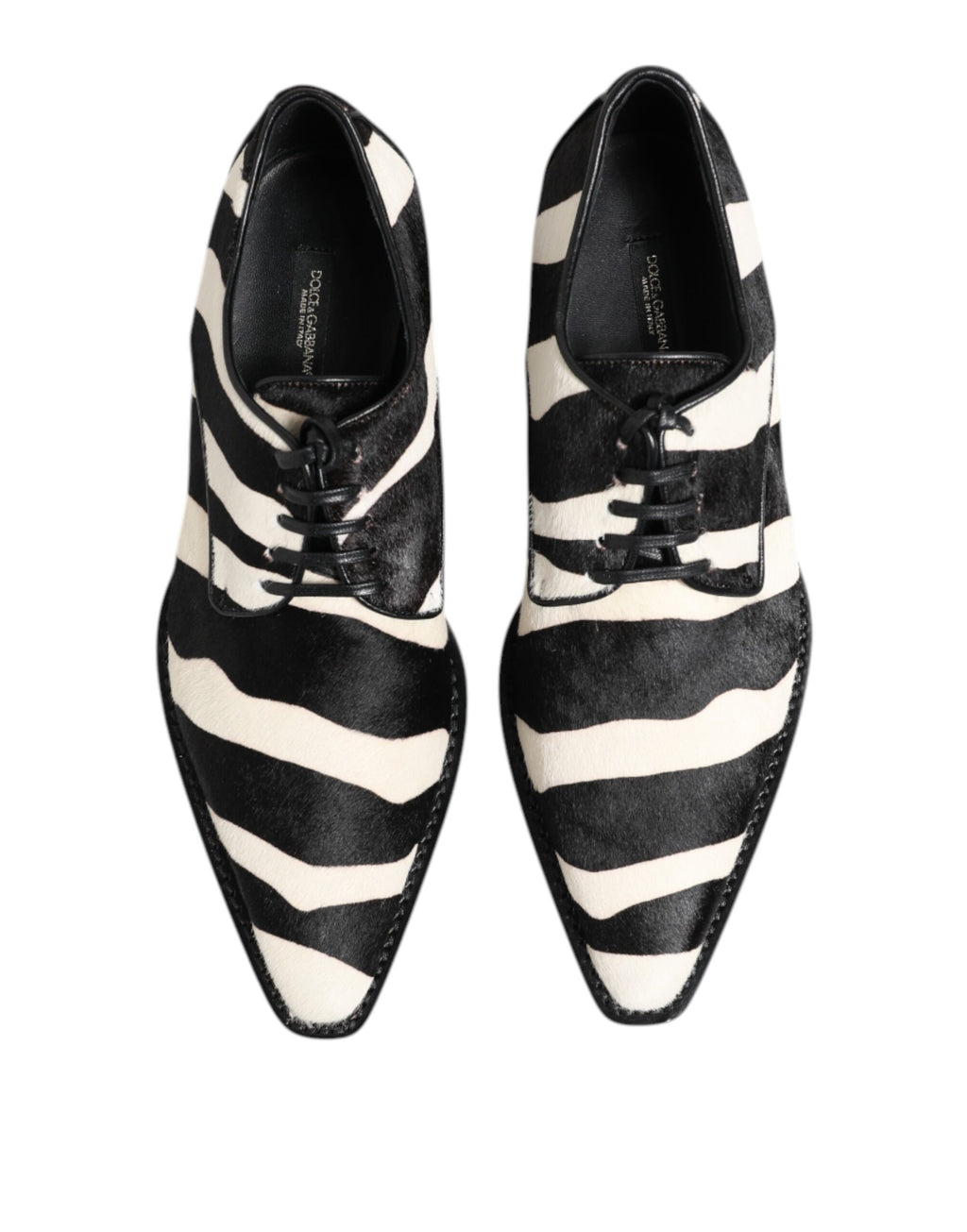 Schwarz-weiße Abendschuhe aus Ponyfell mit Zebramuster