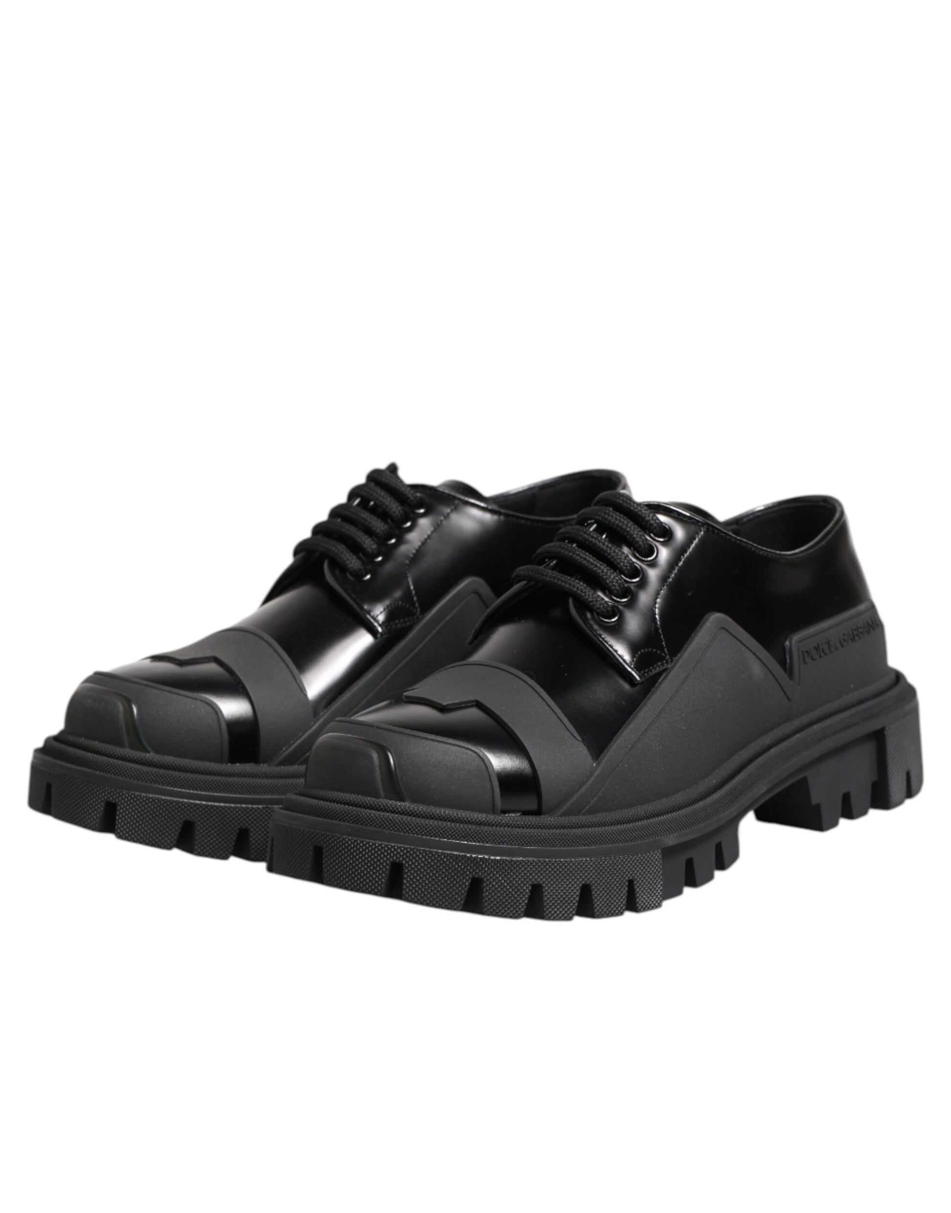 Schwarze Trekking-Derby-Schuhe aus Lackleder