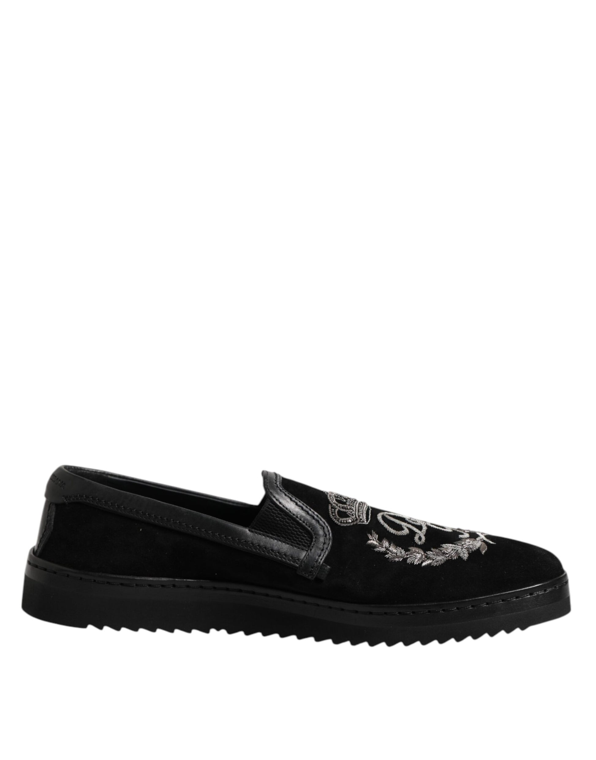 Schwarze Loafer mit Kronenstickerei