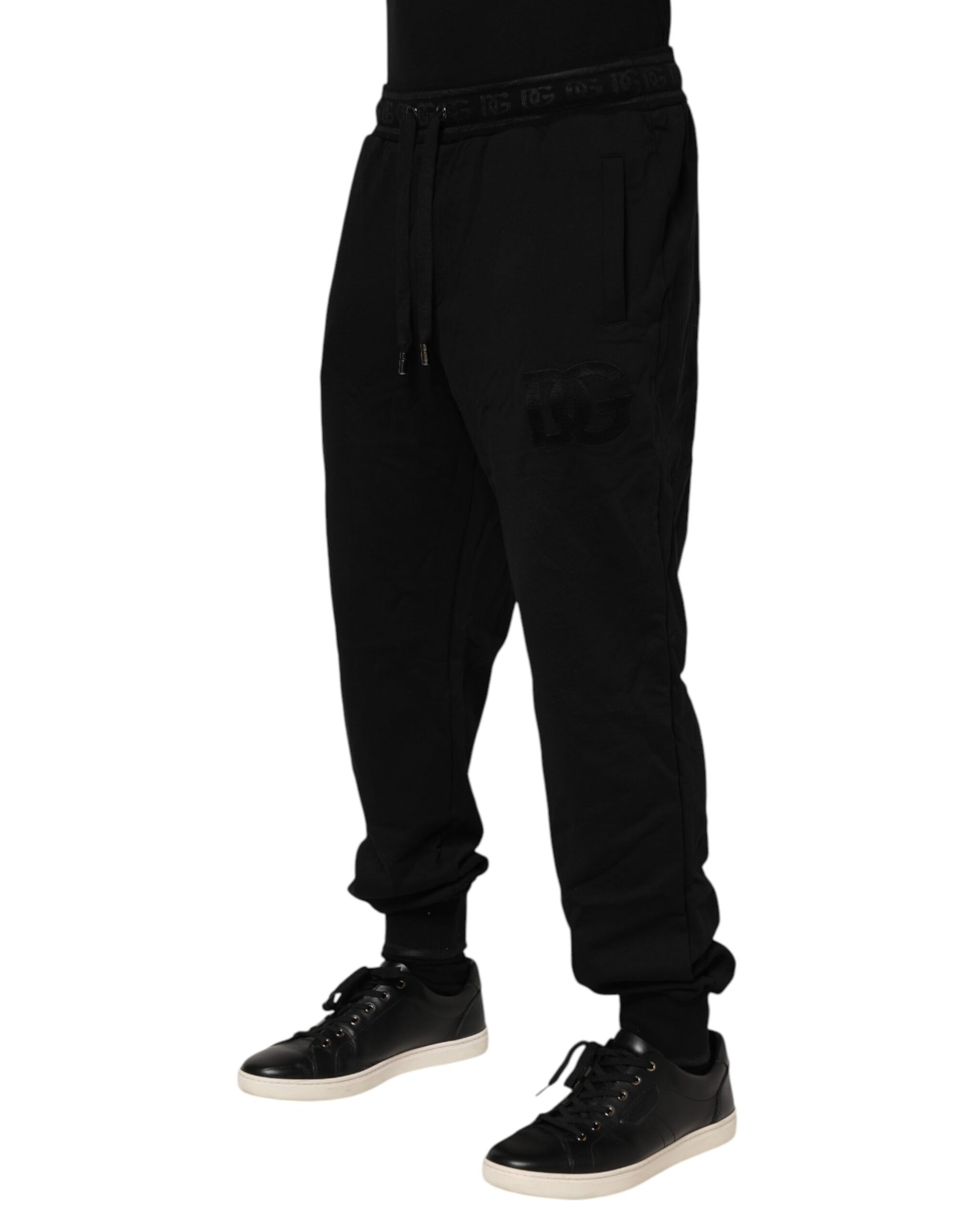 Schwarze Jogginghose aus Baumwolle mit Kordelzug