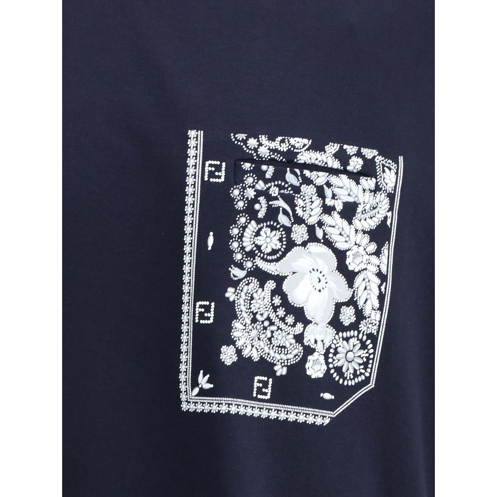 T-Shirt mit Bandana-Print-Tasche