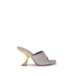 Taylor Sandalen