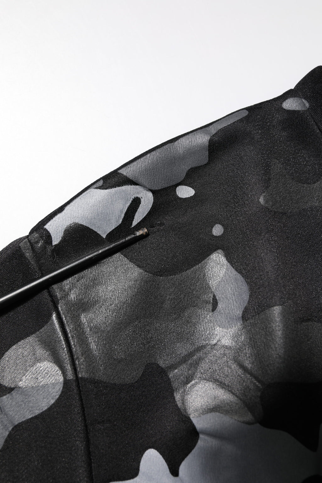 Dolce & Gabbana Black Camouflage Pullover Sweatshirt Sweater