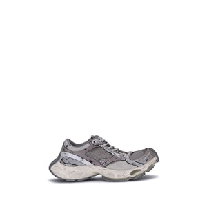 Stapler-Sneaker