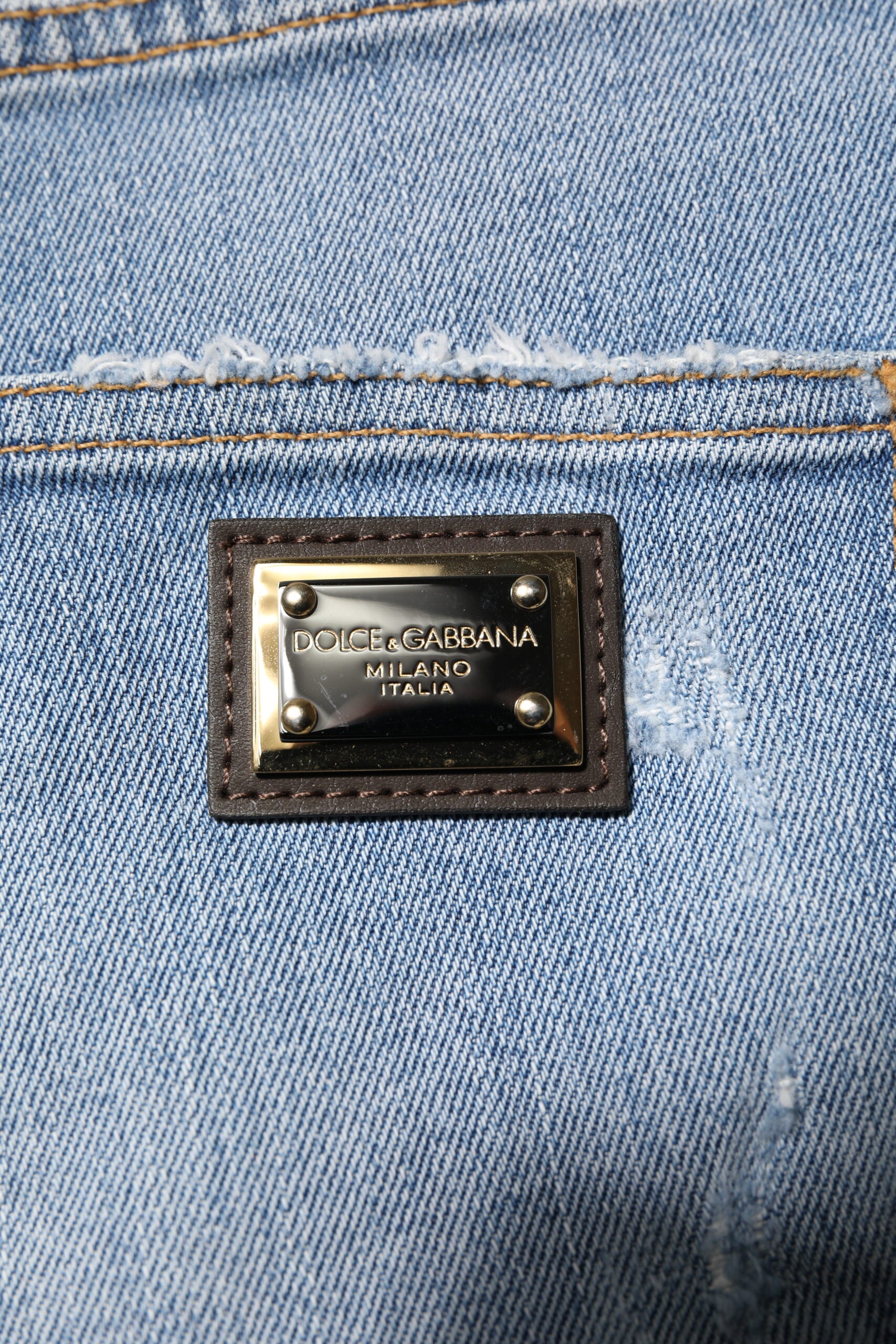 Blaue zerfetzte Hotpants-Shorts aus Denim-Baumwolle