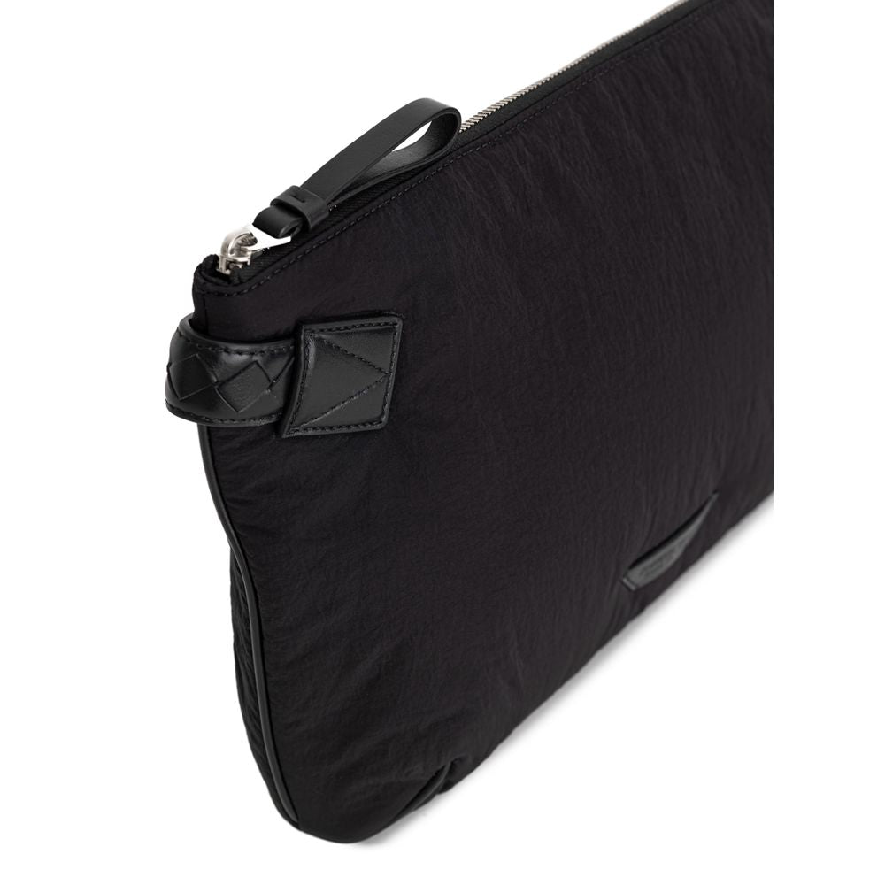 Schwarze Nylon-Clutch