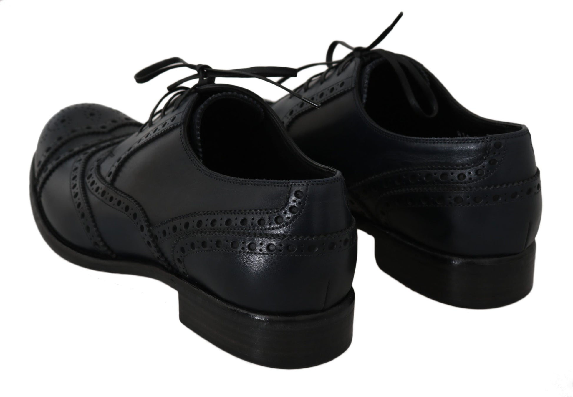 Dunkelblaue Oxford-Schuhe aus Leder mit Flügelkappe